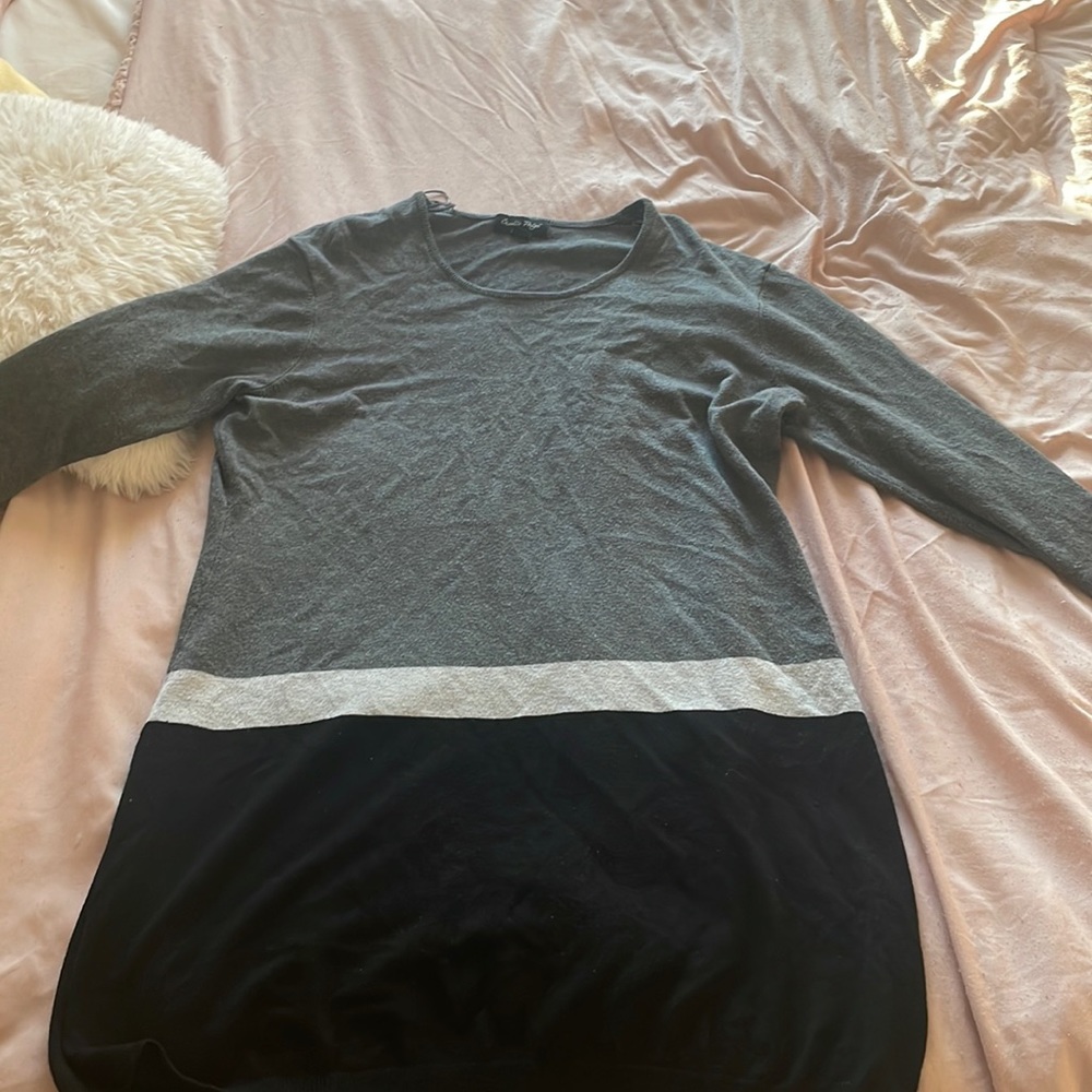 Charlie Paige large sweater dress